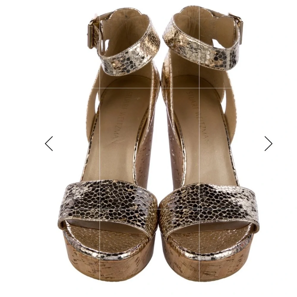 Stuart Weitzman
Embossed Leather Sandals
Women's Size: 9.5 | US 9.5 - Picture 3 of 5